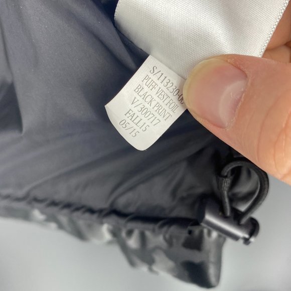 Gap puff vest black - Picture 9 of 9